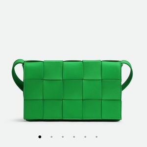 Bottega Veneta Cassette in Parakeet 💚